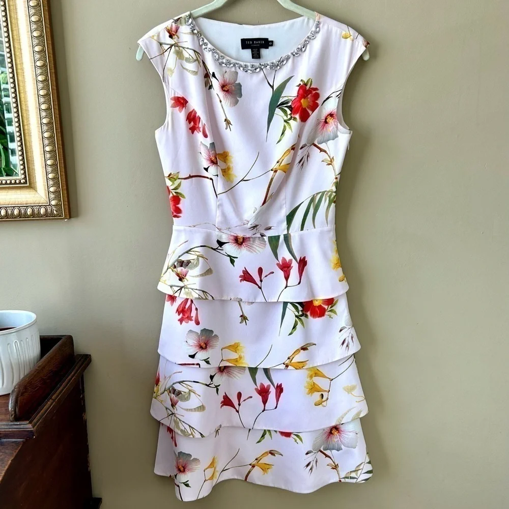 Ted Baker Irisola Pink Floral Jeweled Neck Cap Sleeve Mini Dress Cocktail Size 0 - Picture 3 of 10